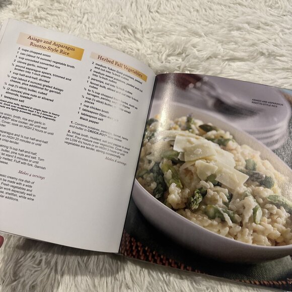 Crock Pot: Recipe Collection by Publications International Ltd. Staff (2012,... - Picture 8 of 10